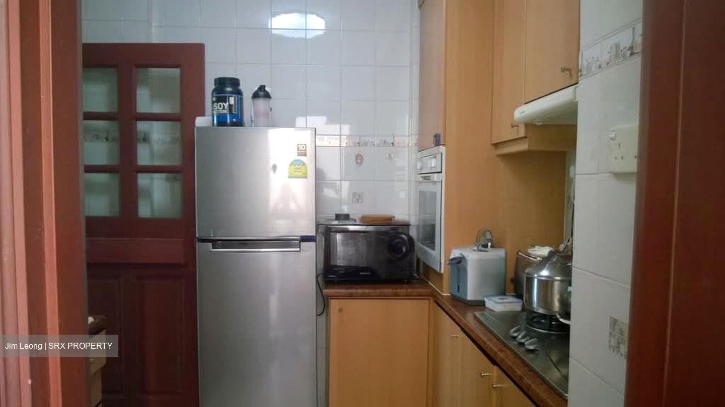 Hillview Heights (D23), Condominium #540524701